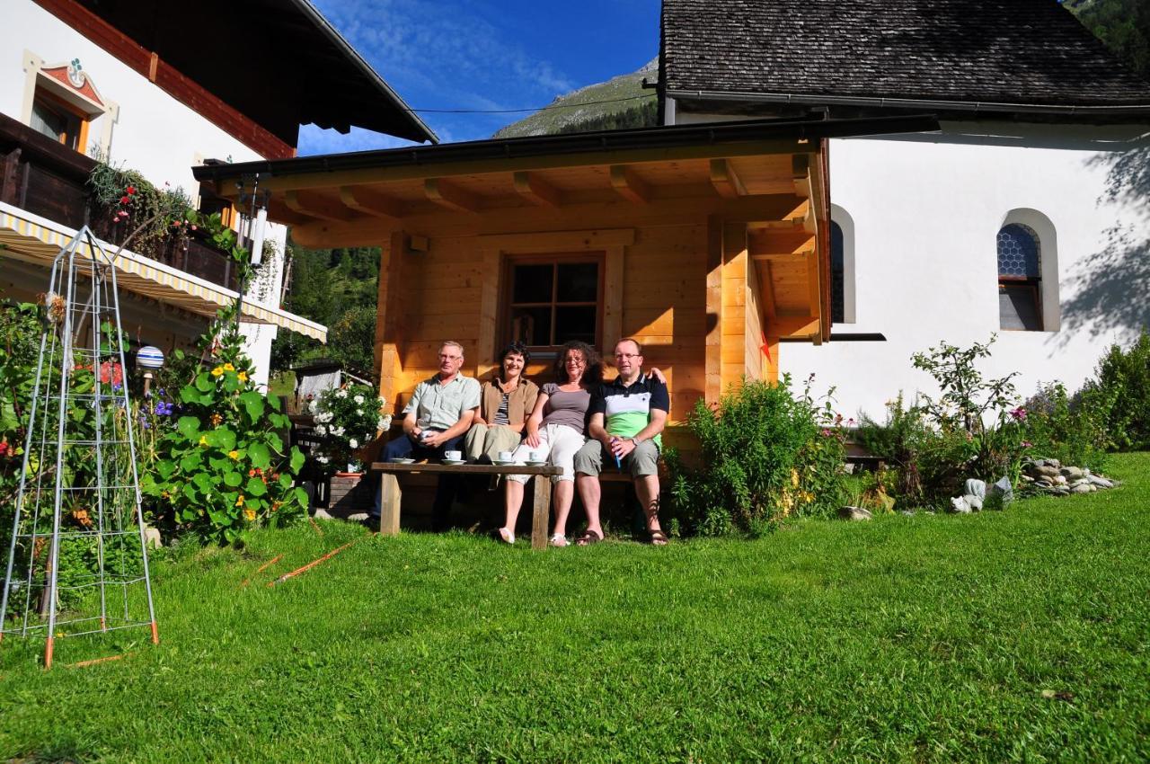 Fruehstueckspension Knappaschneider Prägraten Esterno foto